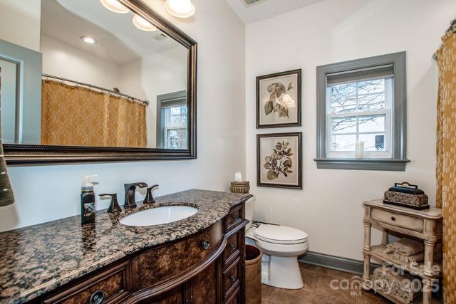 7957 Glen Abbey Circle, Stanley, NC 28164