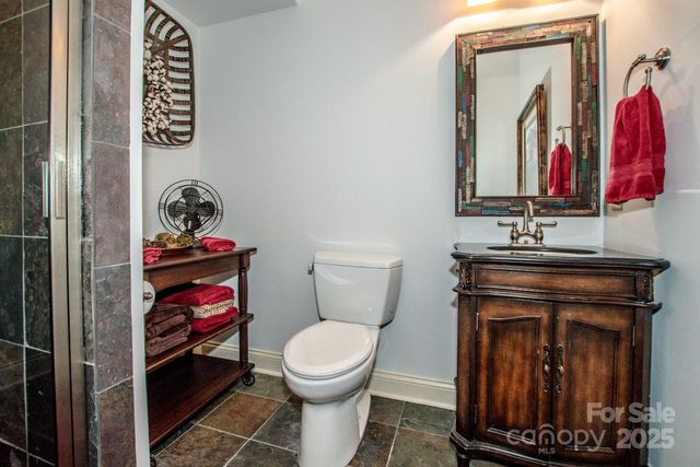 7957 Glen Abbey Circle, Stanley, NC 28164