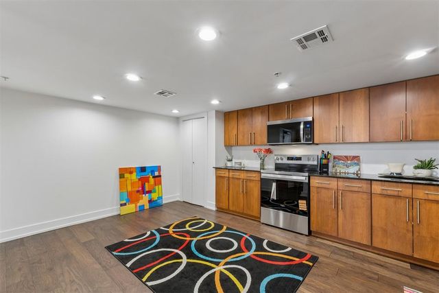1209 N Harvey Avenue 101, Oklahoma City, OK 73103