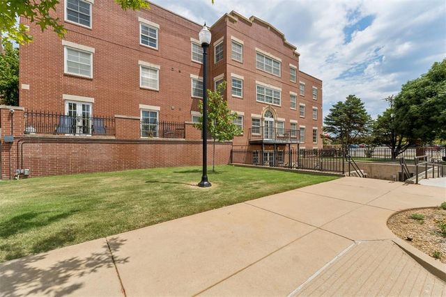 1209 N Harvey Avenue 101, Oklahoma City, OK 73103