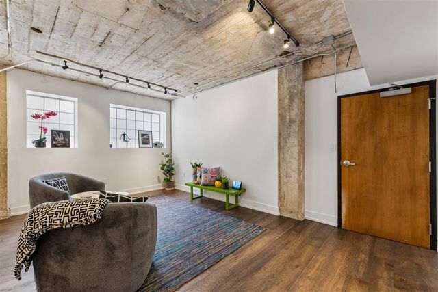 1209 N Harvey Avenue 101, Oklahoma City, OK 73103
