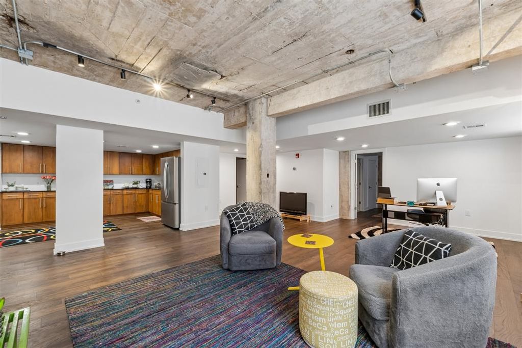 1209 N Harvey Avenue 101, Oklahoma City, OK 73103