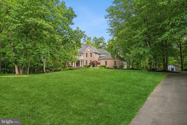 4 POND VIEW LN, Titusville, NJ 08560