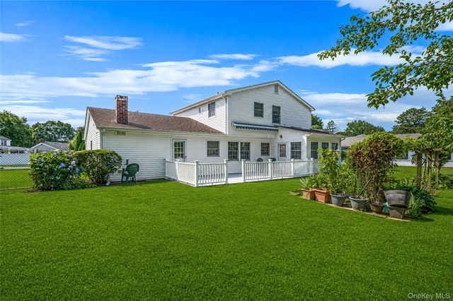 35 Royalston Lane, Centereach, NY 11720