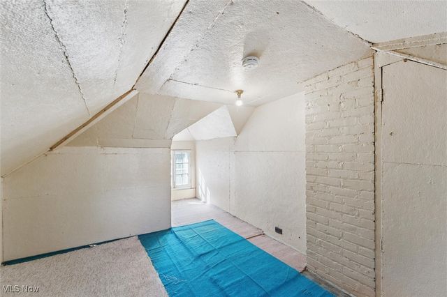 3333 Ormond Road, Cleveland Heights, OH 44118