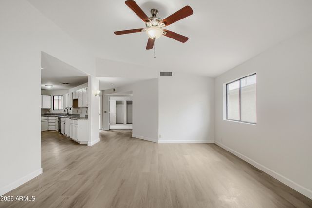 11140 N 82ND Drive, Peoria, AZ 85345