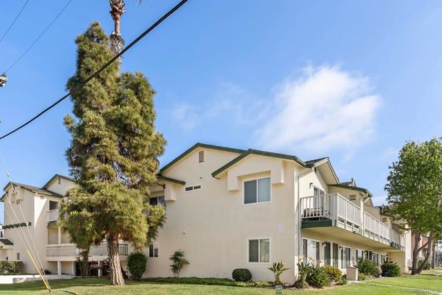 631 7th St 13, Imperial Beach, CA 91932