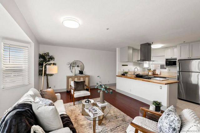 631 7th St 13, Imperial Beach, CA 91932