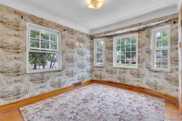 941 N Melborn Street, Dearborn, MI 48128