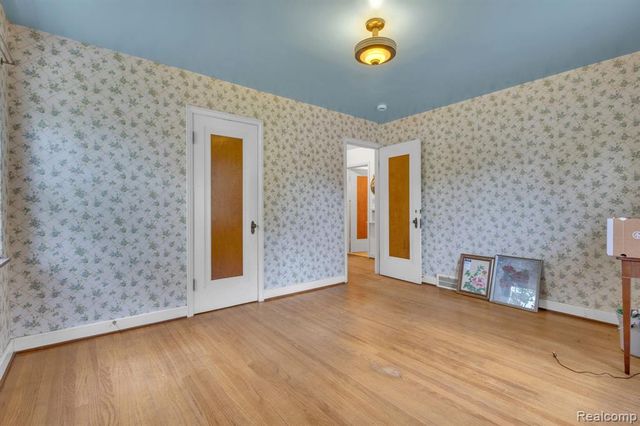 941 N Melborn Street, Dearborn, MI 48128