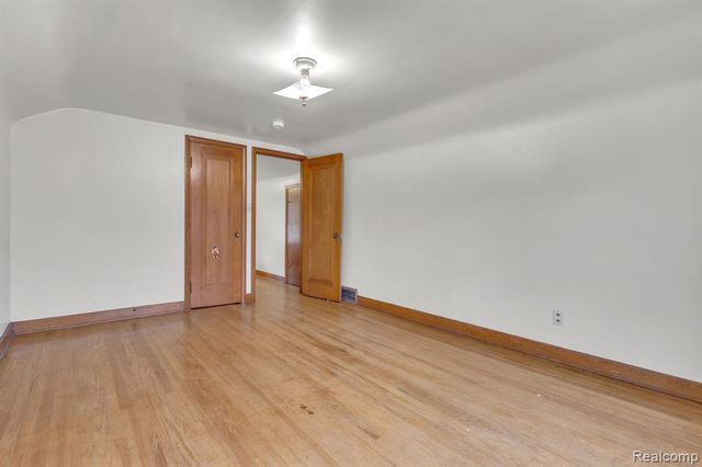941 N Melborn Street, Dearborn, MI 48128