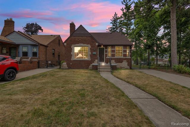 941 N Melborn Street, Dearborn, MI 48128