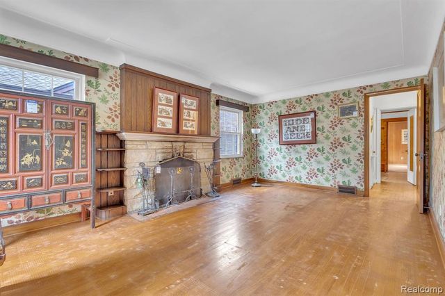 941 N Melborn Street, Dearborn, MI 48128