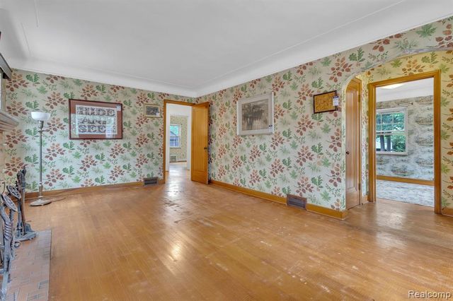 941 N Melborn Street, Dearborn, MI 48128