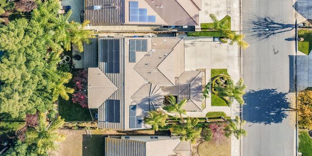 2170 W Beechwood Avenue, Fresno, CA 93711