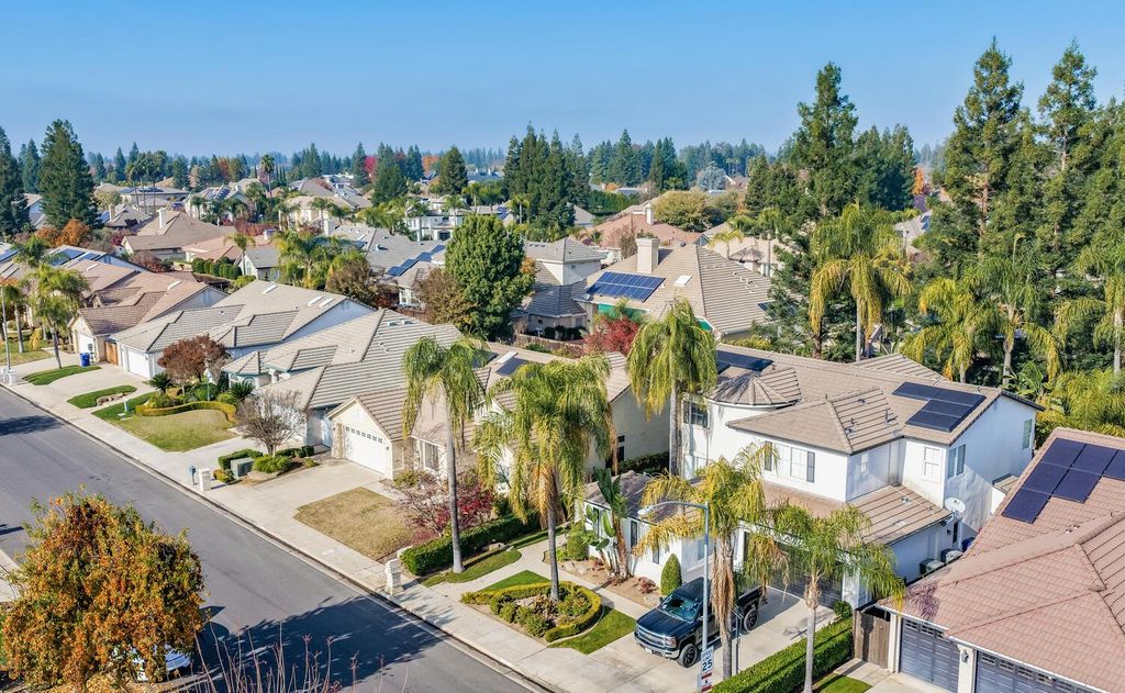 Image 47 of property listing at 2170 W Beechwood Avenue, Fresno, CA 93711