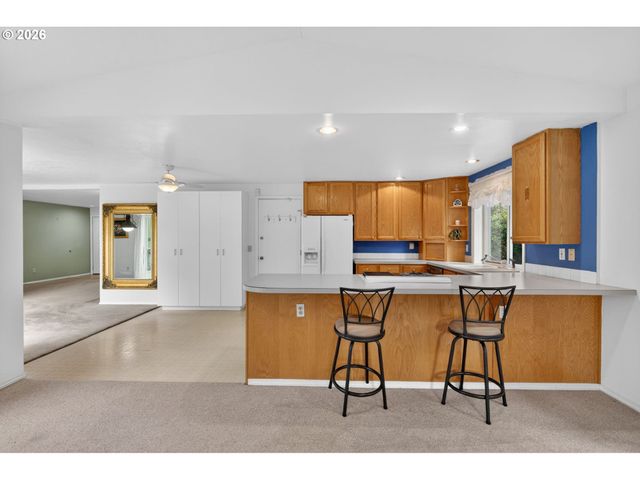 11041 Sw 45TH Ave, Portland, OR 97219