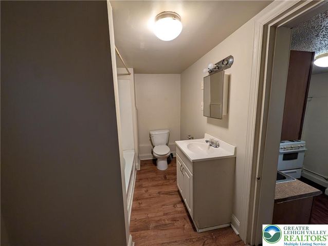 51 South 5th Street 1, Easton, PA 18042