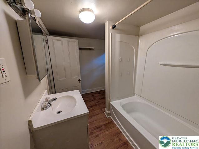 51 South 5th Street 1, Easton, PA 18042