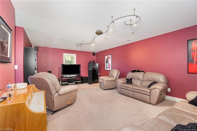 333 Chandler Drive, Lexington, NC 27295