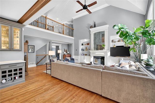 5109 Parkwood Oaks Lane, Smyrna, GA 30126