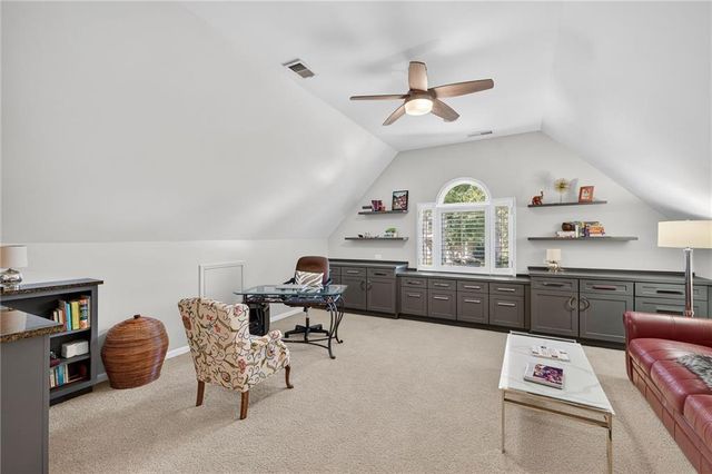 5109 Parkwood Oaks Lane, Smyrna, GA 30126