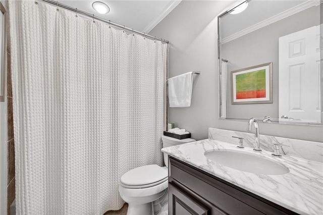 5109 Parkwood Oaks Lane, Smyrna, GA 30126