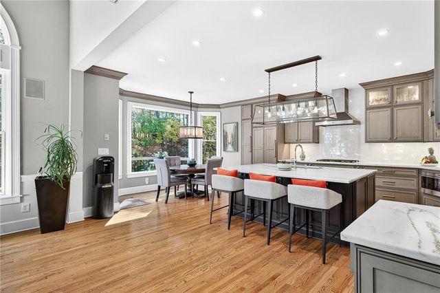 5109 Parkwood Oaks Lane, Smyrna, GA 30126