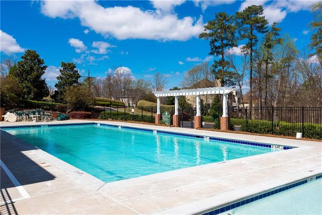 5109 Parkwood Oaks Lane, Smyrna, GA 30126