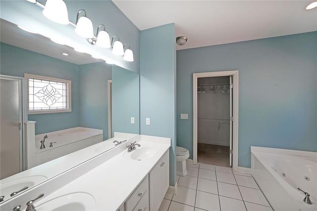1610 Glenhurst Drive, Snellville, GA 30078