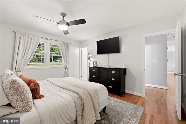 4026 FORGE DR, Woodbridge, VA 22193