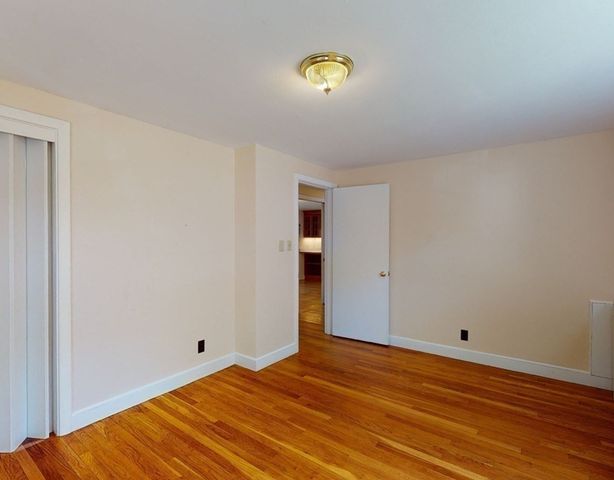 61 Taft Avenue, Lexington, MA 02421