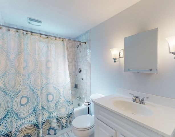61 Taft Avenue, Lexington, MA 02421