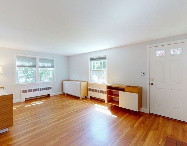 61 Taft Avenue, Lexington, MA 02421