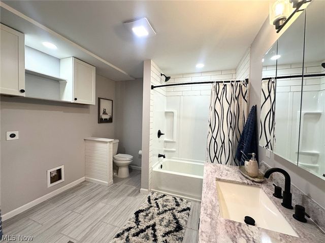 5437 Bartlett Road, Bedford Heights, OH 44146