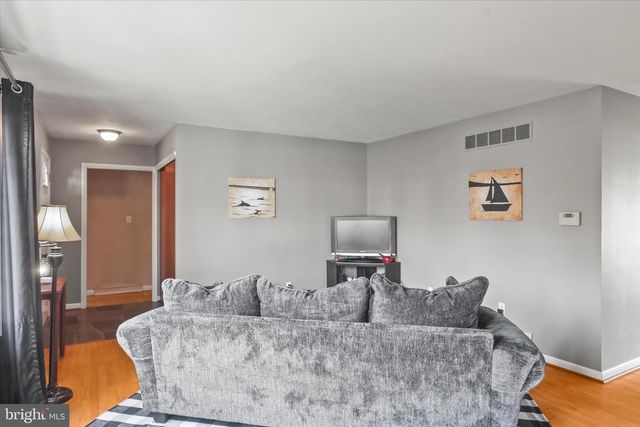 350 S HARLAN ST, York, PA 17402