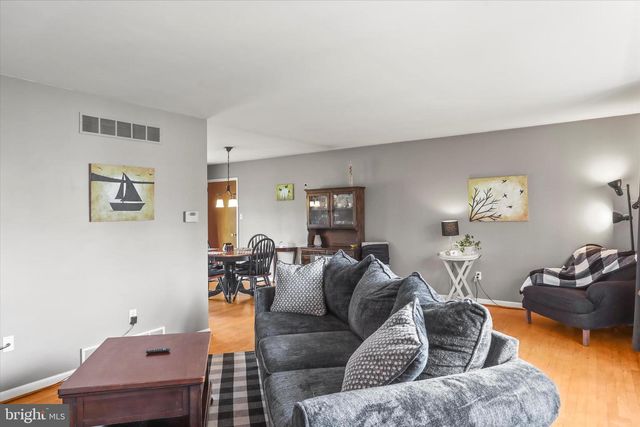 350 S HARLAN ST, York, PA 17402