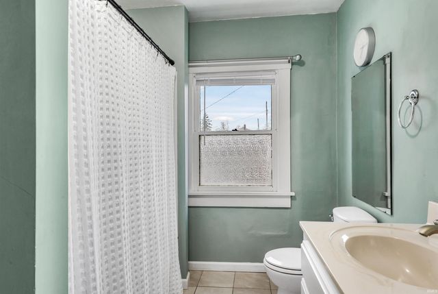 2015 Hensch Street, Fort Wayne, IN 46808