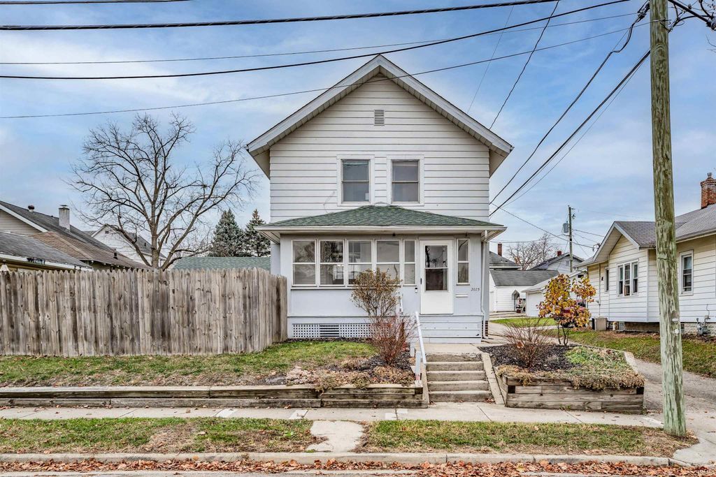 2015 Hensch Street, Fort Wayne, IN 46808