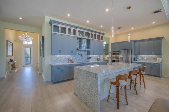 8538 SW Cantante Way, Port St. Lucie, FL 34987