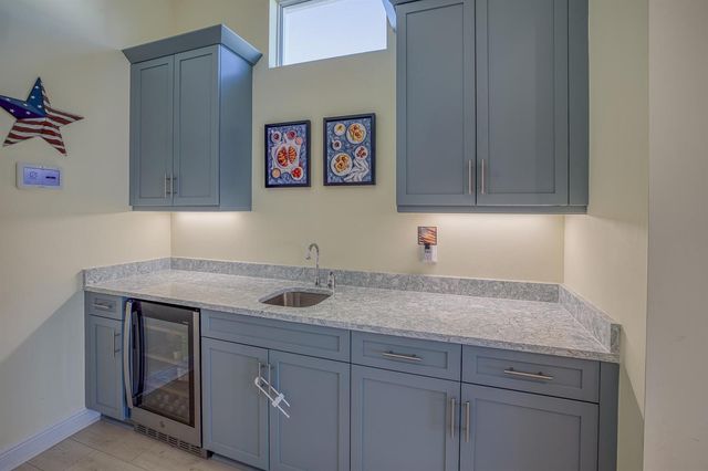8538 SW Cantante Way, Port St. Lucie, FL 34987