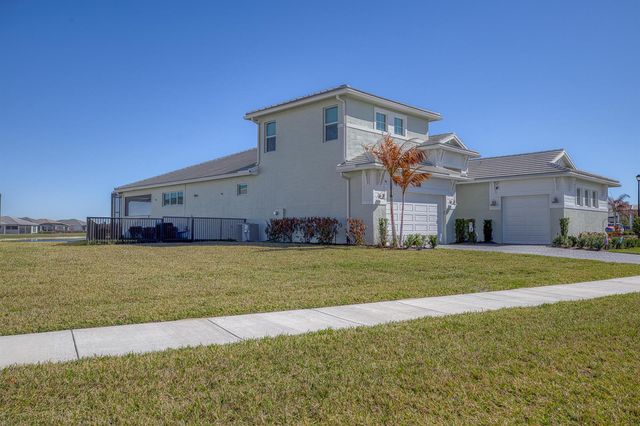 8538 SW Cantante Way, Port St. Lucie, FL 34987