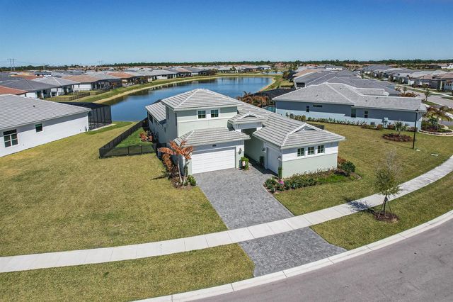 8538 SW Cantante Way, Port St. Lucie, FL 34987