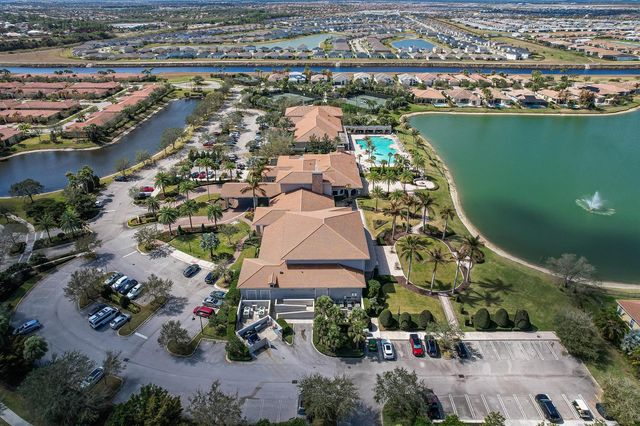8538 SW Cantante Way, Port St. Lucie, FL 34987