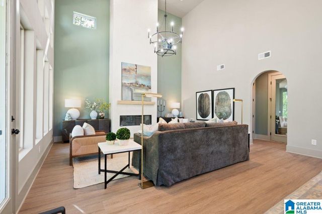 6118 LYNTON DRIVE, Hoover, AL 35244