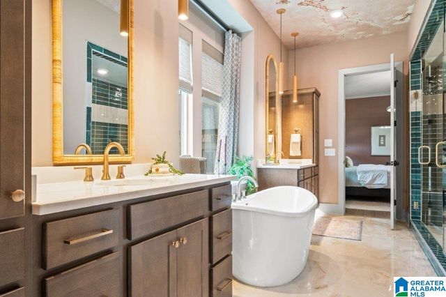 6118 LYNTON DRIVE, Hoover, AL 35244