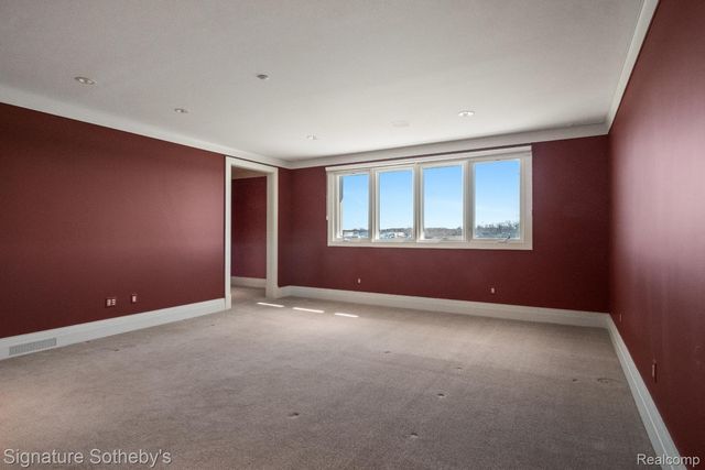 82 CHATEAUX DU LAC, Fenton Charter Township, MI 48430