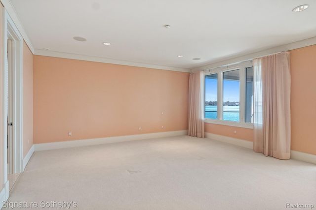 82 CHATEAUX DU LAC, Fenton Charter Township, MI 48430