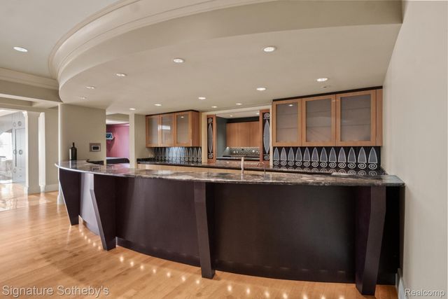 82 CHATEAUX DU LAC, Fenton Charter Township, MI 48430