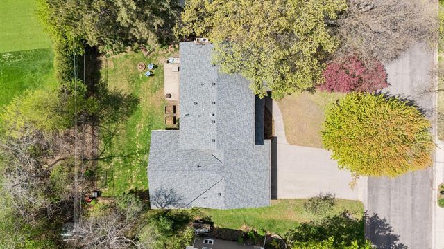 8817 Westmoreland Lane, Saint Louis Park, MN 55426